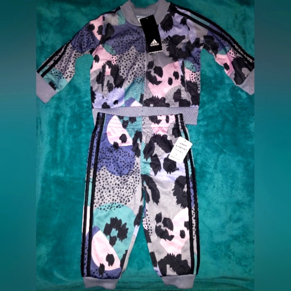 Adidas Toddler Tracksuit (NWT, 12months)